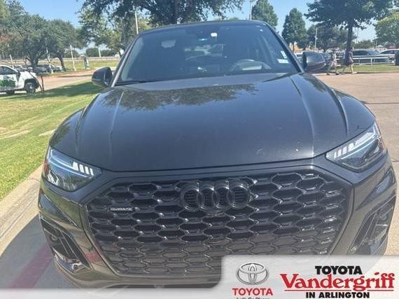 AUDI Q5 2024 WA16AAFY8R2130808 image