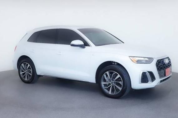 AUDI Q5 2024 WA1EAAFY8R2064000 image