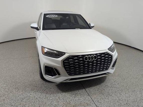 AUDI Q5 2024 WA15AAFY2R2148538 image