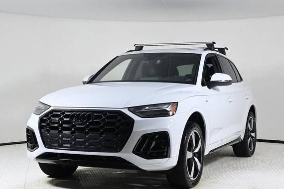 AUDI Q5 2024 WA1EAAFYXR2105470 image