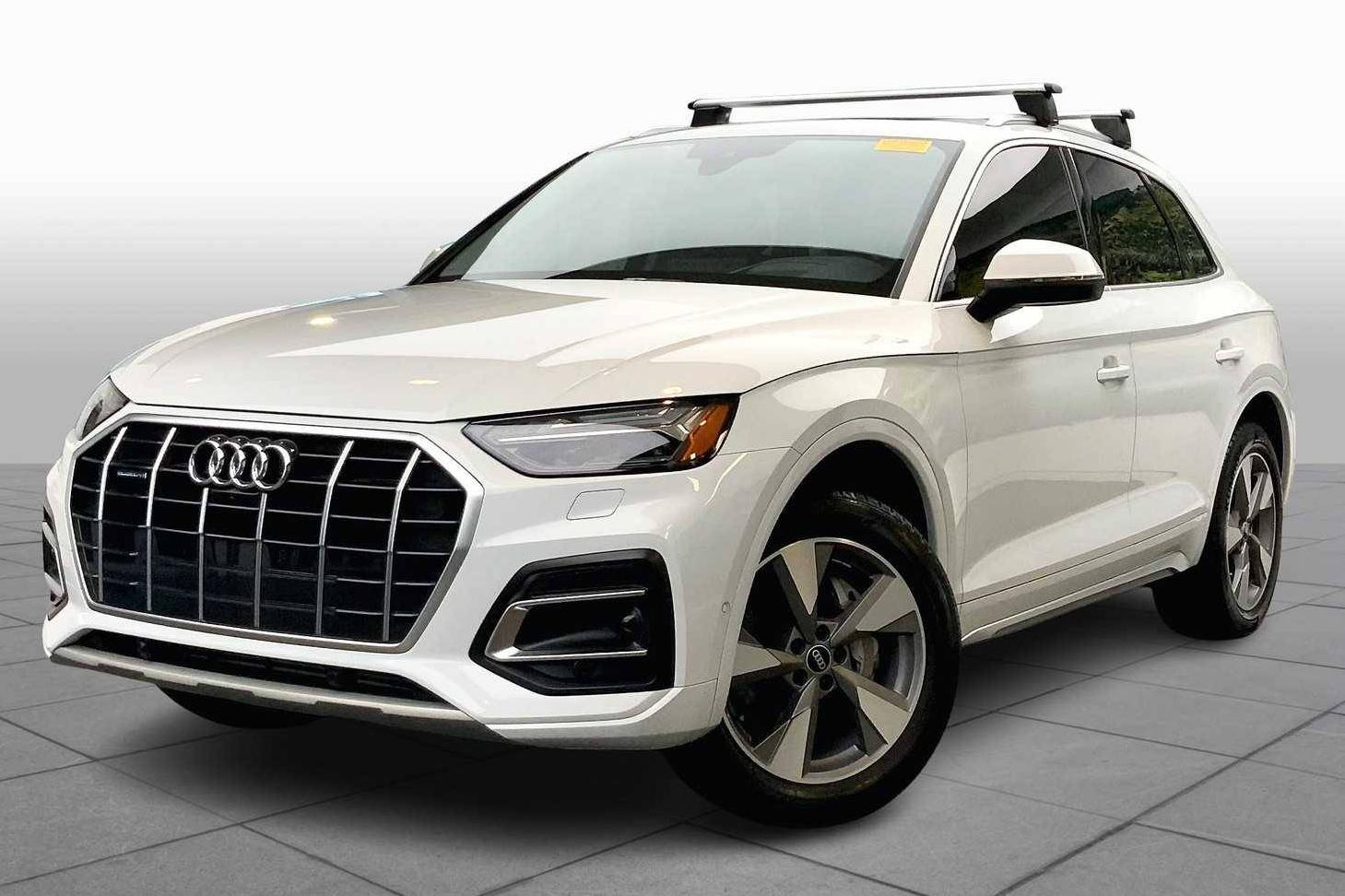 AUDI Q5 2024 WA1CBAFY5R2028804 image