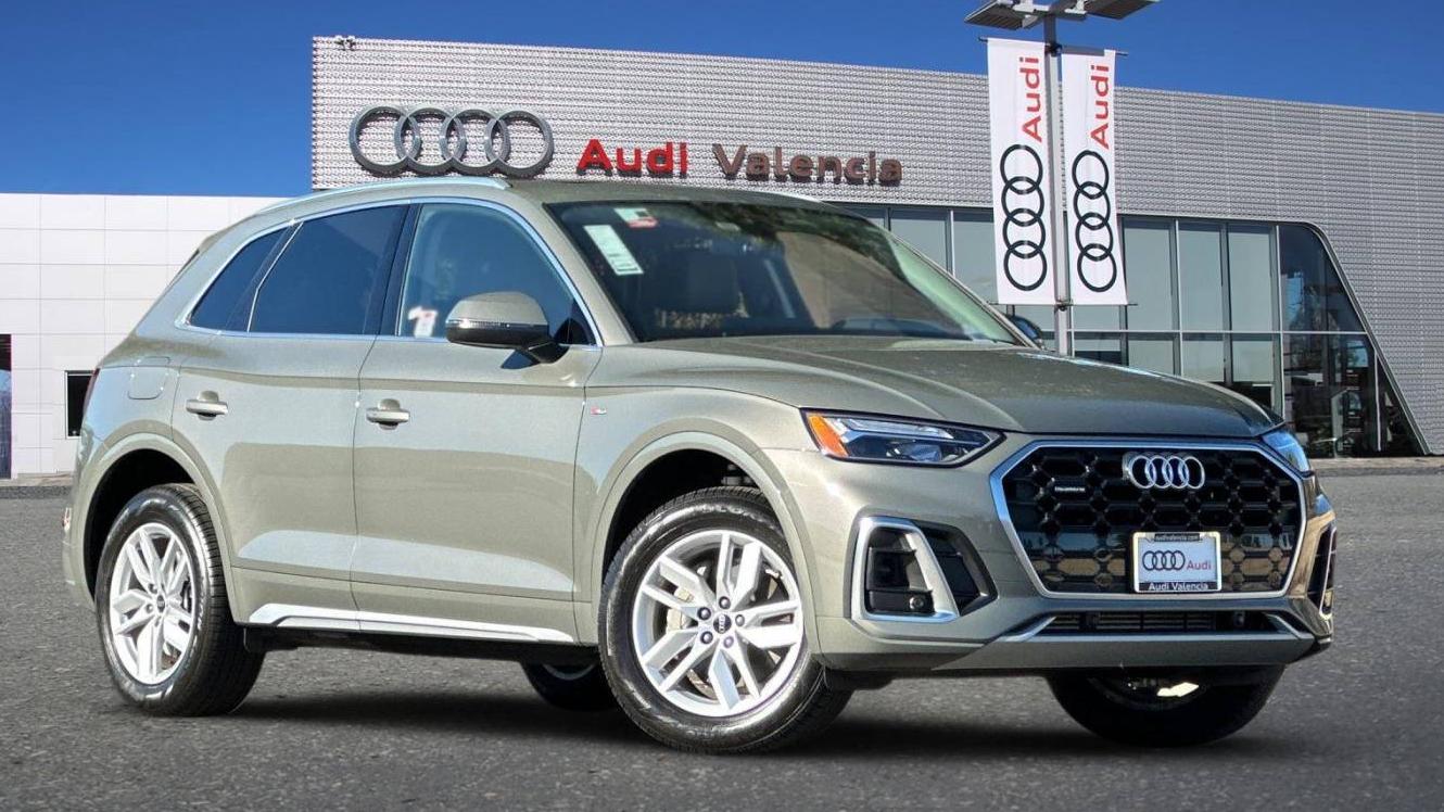 AUDI Q5 2024 WA1GAAFY0R2097565 image