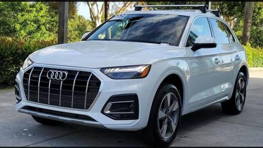 AUDI Q5 2024 WA1CBAFYXR2020018 image