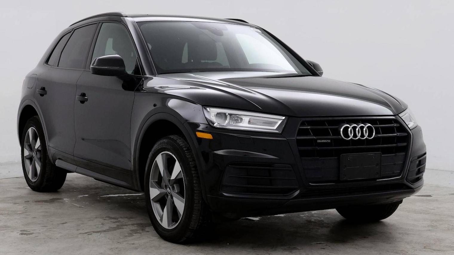 AUDI Q5 2020 WA1ANAFY4L2075165 image