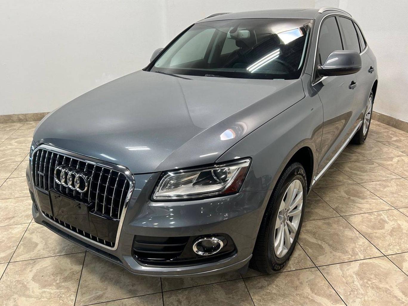 AUDI Q5 2013 WA1LFAFP1DA037011 image