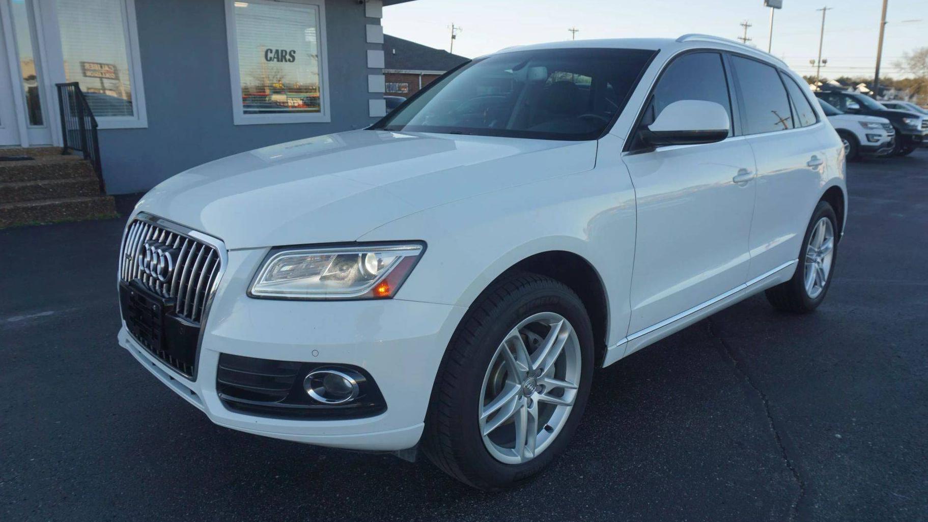 AUDI Q5 2014 WA1LFAFP6EA104106 image