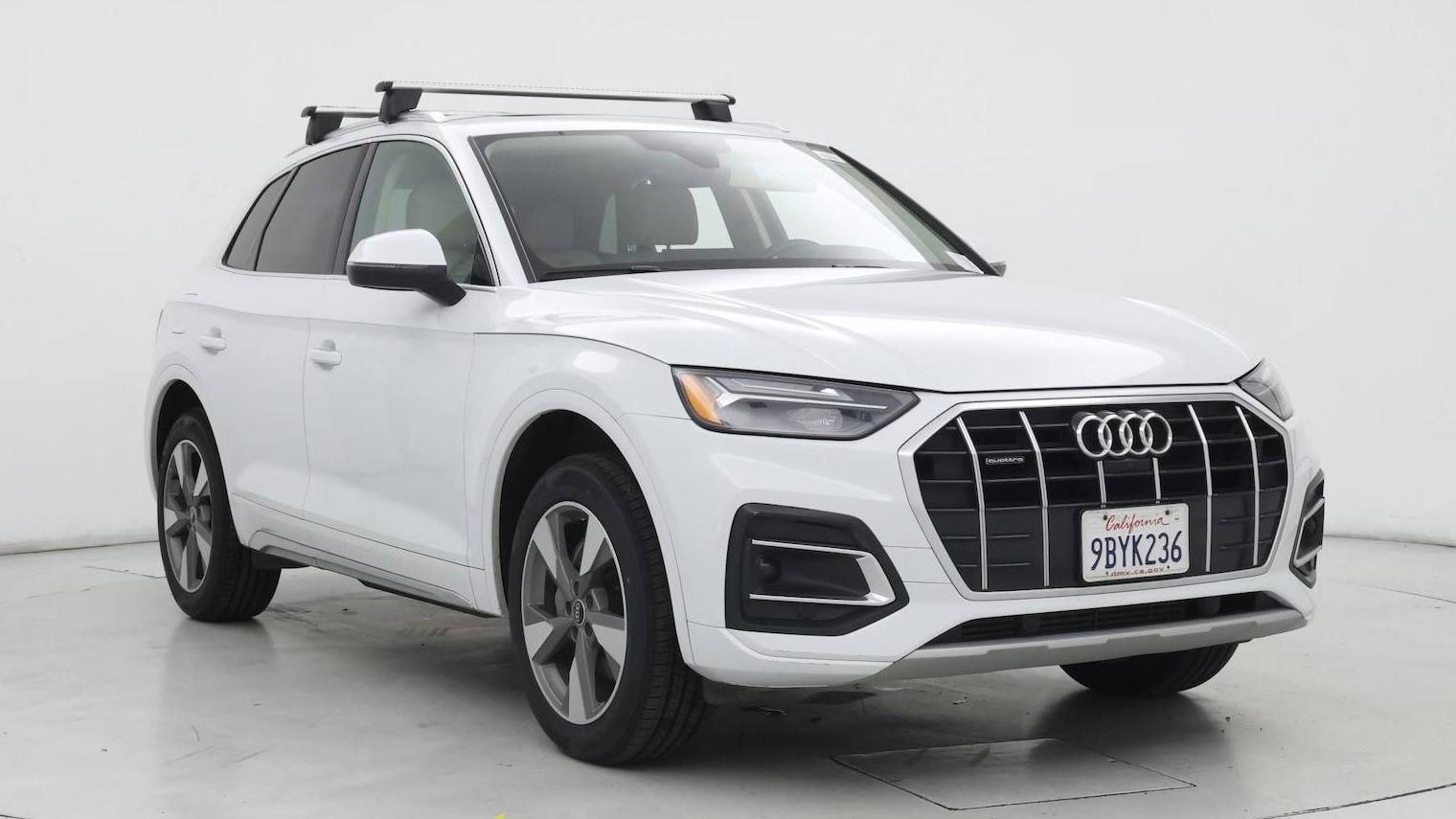 AUDI Q5 2022 WA1BBAFY9N2105647 image