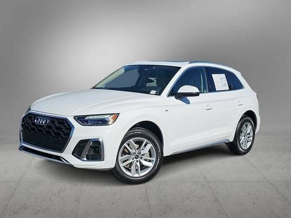 AUDI Q5 2022 WA1GAAFY5N2074244 image