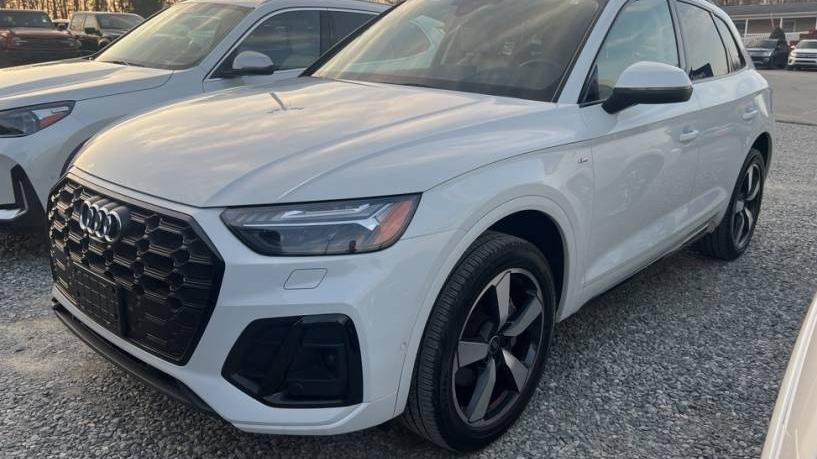 AUDI Q5 2022 WA1FAAFY5N2045208 image