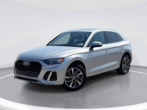 AUDI Q5 2022 WA1EAAFYXN2115586 image