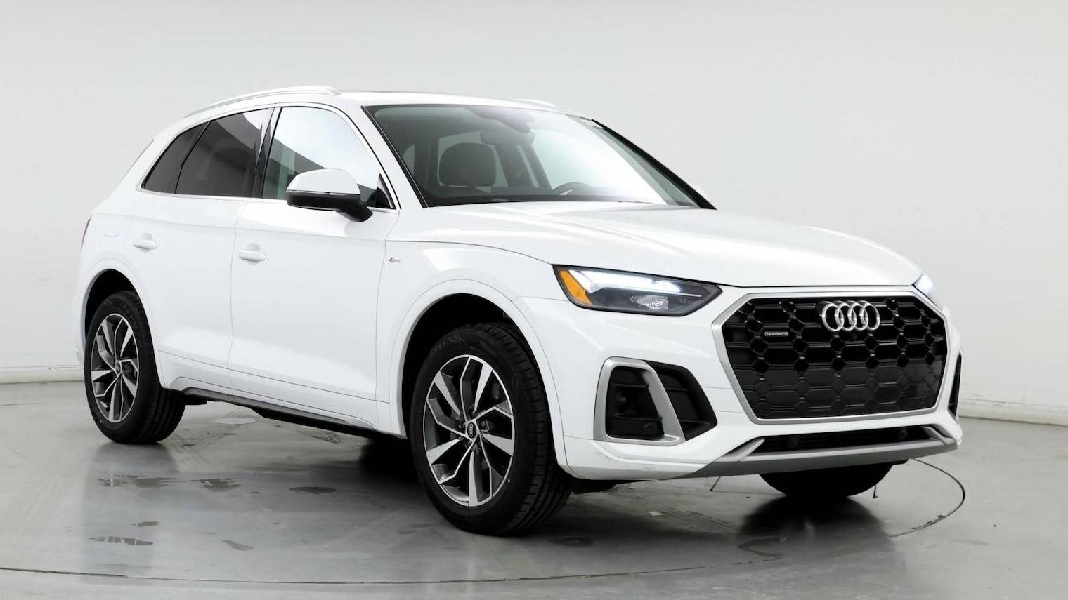 AUDI Q5 2022 WA1EAAFY1N2088682 image