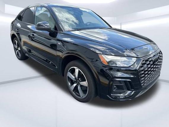 AUDI Q5 2022 WA15AAFYXN2055955 image