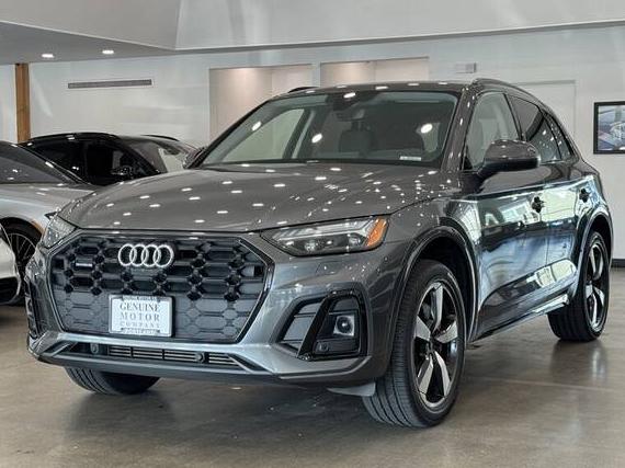 AUDI Q5 2022 WA1FAAFY3N2027564 image