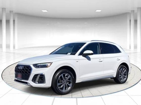 AUDI Q5 2022 WA1EAAFY2N2112049 image