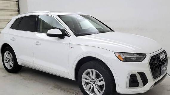 AUDI Q5 2022 WA1GAAFY2N2074217 image