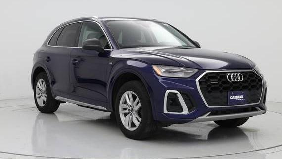 AUDI Q5 2022 WA1GAAFY8N2095668 image