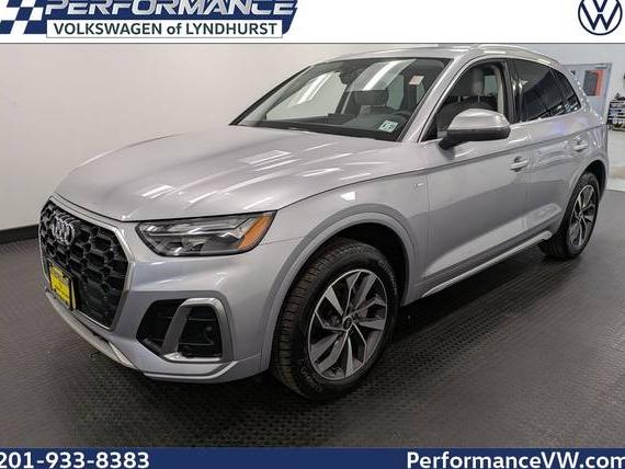 AUDI Q5 2022 WA1EAAFY2N2105828 image