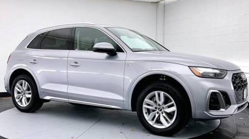 AUDI Q5 2022 WA1GAAFYXN2069833 image