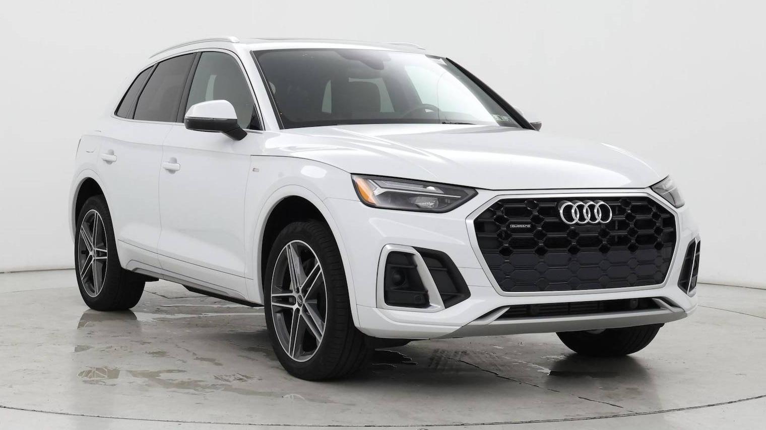 AUDI Q5 2022 WA1E2AFY6N2010539 image