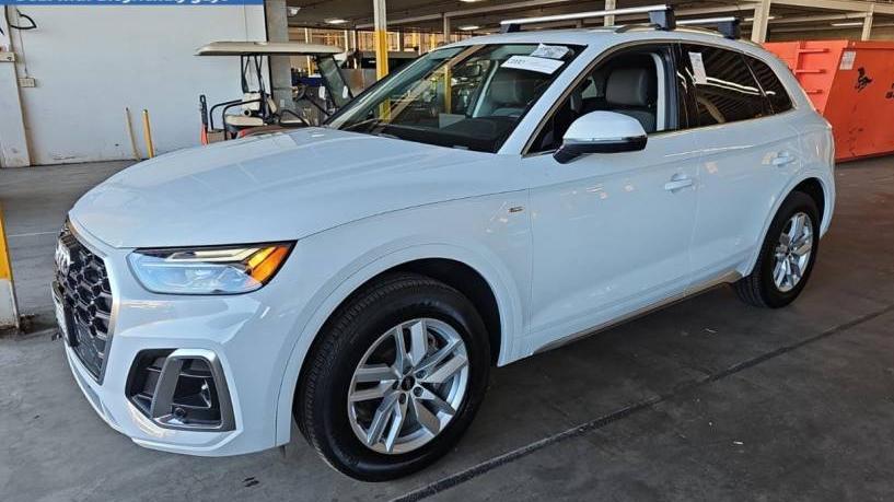 AUDI Q5 2022 WA1GAAFYXN2121283 image