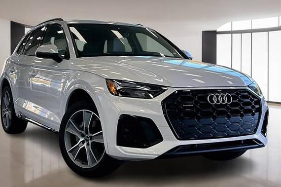 AUDI Q5 2025 WA1GAAFY4S2012281 image