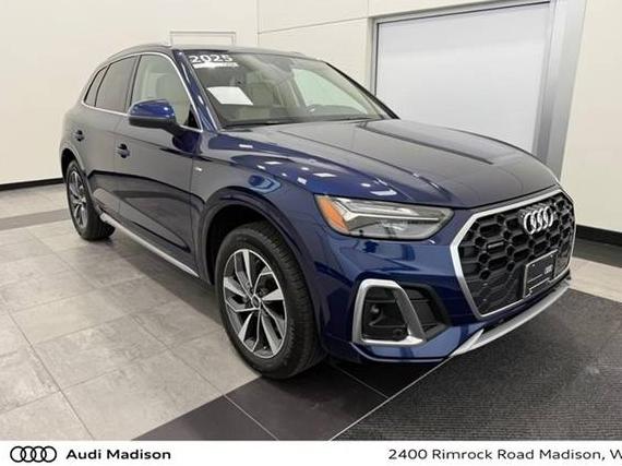 AUDI Q5 2025 WA1GAAFY6S2034833 image