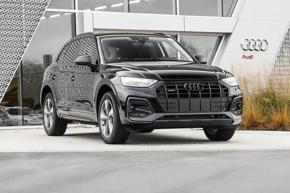 AUDI Q5 2025 WA1ABAFY6S2014200 image