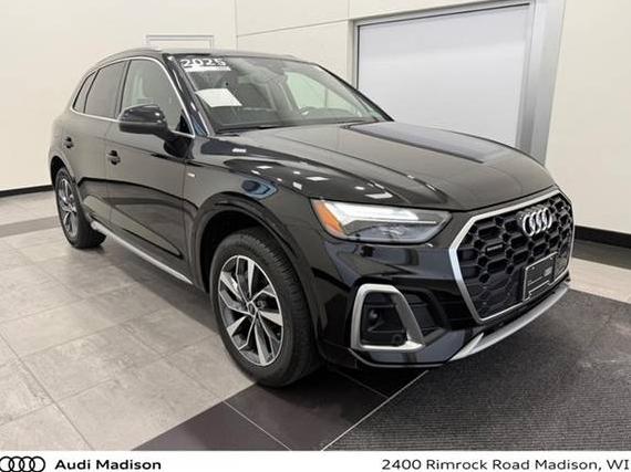AUDI Q5 2025 WA1GAAFYXS2034902 image