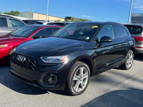 AUDI Q5 2025 WA1GAAFY2S2010996 image