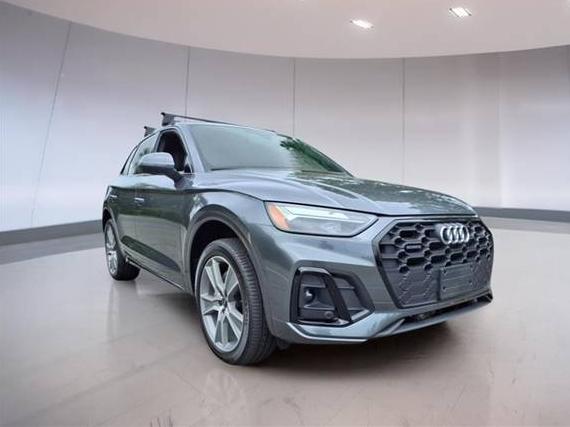 AUDI Q5 2025 WA1GAAFY6S2040258 image