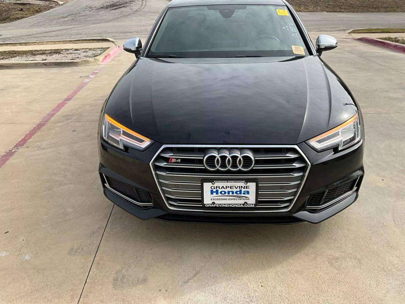 AUDI S4 2018 WAUB4AF43JA002363 image