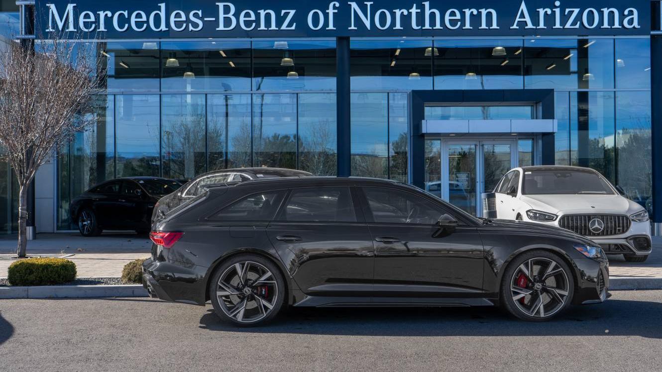 AUDI RS6 2023 WUA1CBF25PN900330 image