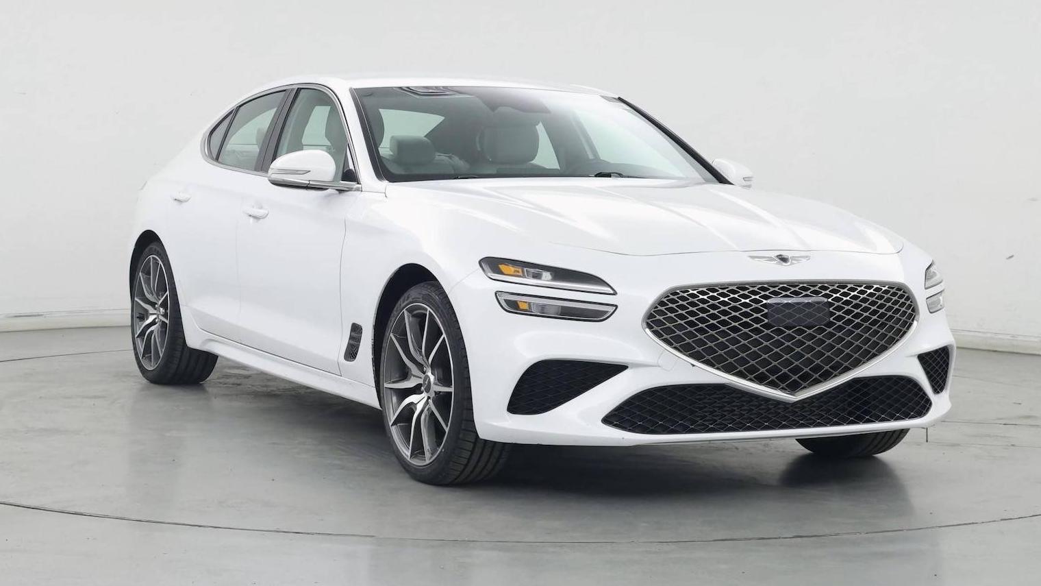 GENESIS G70 2023 KMTG34TA2PU131890 image