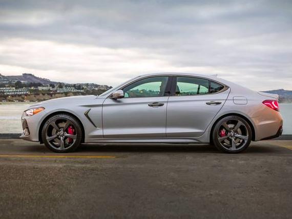 GENESIS G70 2020 KMTG74LE0LU060870 image