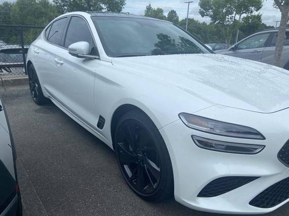 GENESIS G70 2022 KMTG54TE2NU094107 image