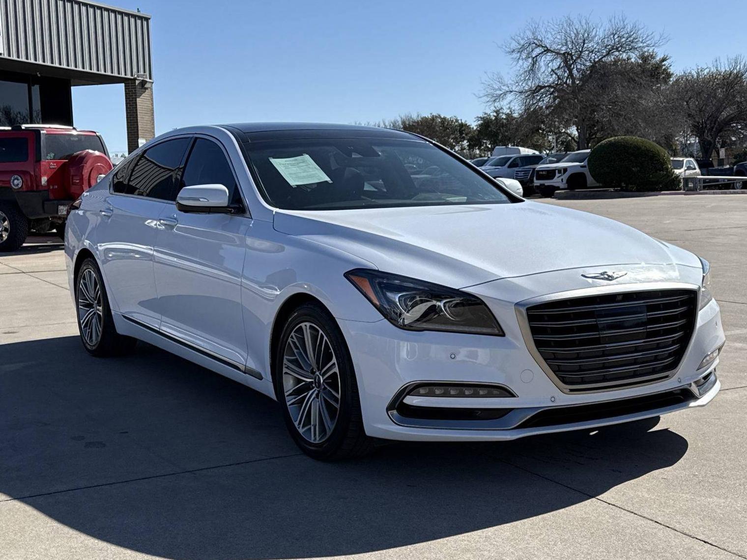 GENESIS G80 2018 KMHGN4JE2JU262061 image