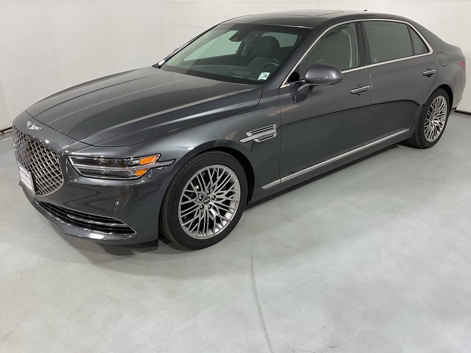 GENESIS G90 2021 KMTF34PAXMU086991 image