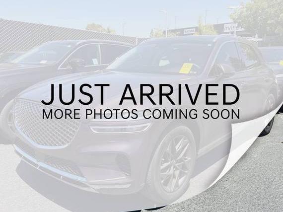 GENESIS GV70 2023 KMUMADTB2PU139324 image