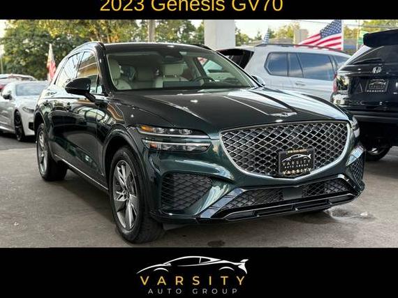 GENESIS GV70 2023 KMUMCDTC8PU084395 image GENESIS GV70 2023 KMUMCDTC8PU084395 image