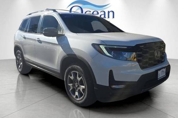 HONDA PASSPORT 2023 5FNYF8H67PB014532 image