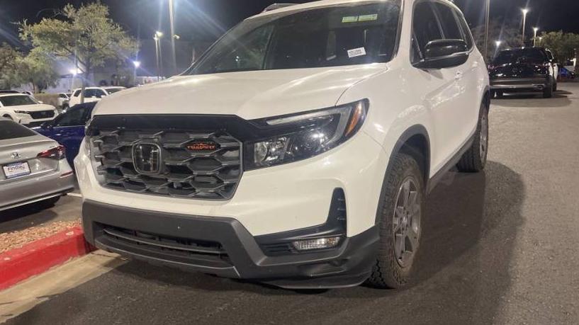 HONDA PASSPORT 2024 5FNYF8H66RB017196 image