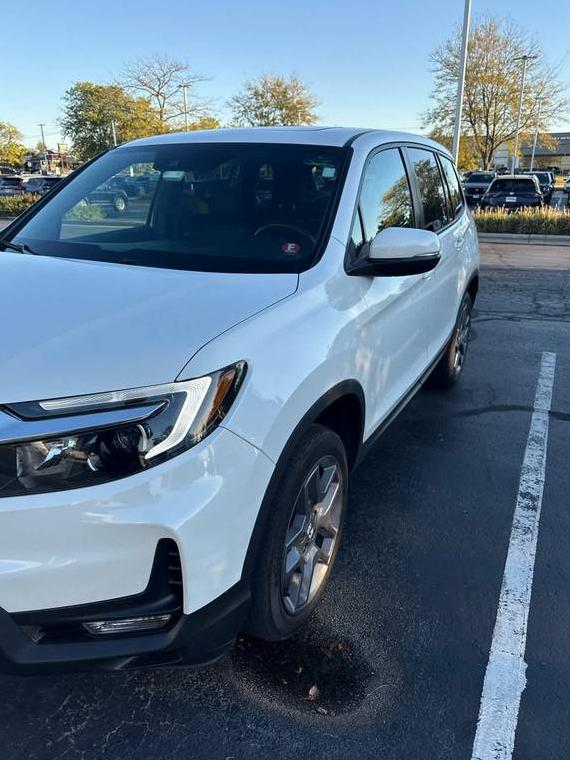 HONDA PASSPORT 2022 5FNYF8H57NB026264 image