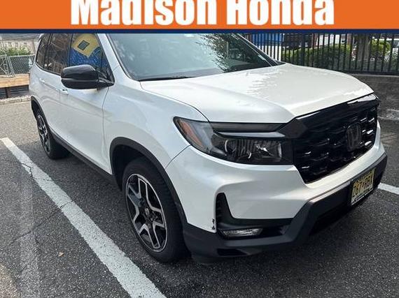HONDA PASSPORT 2022 5FNYF8H0XNB015473 image