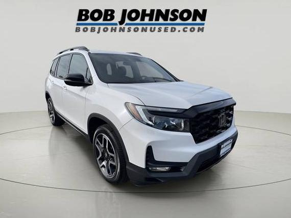 HONDA PASSPORT 2022 5FNYF8H02NB011708 image