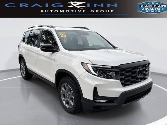 HONDA PASSPORT 2025 5FNYF8H66SB016085 image