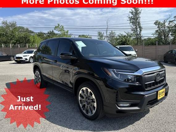 HONDA PASSPORT 2025 5FNYF8H56SB008415 image