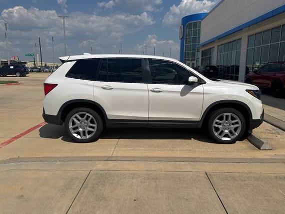 HONDA PASSPORT 2025 5FNYF8H5XSB008496 image