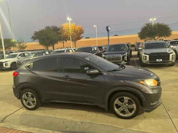 HONDA HR-V 2016 3CZRU5H51GM748606 image HONDA HR-V 2016 3CZRU5H51GM748606 image