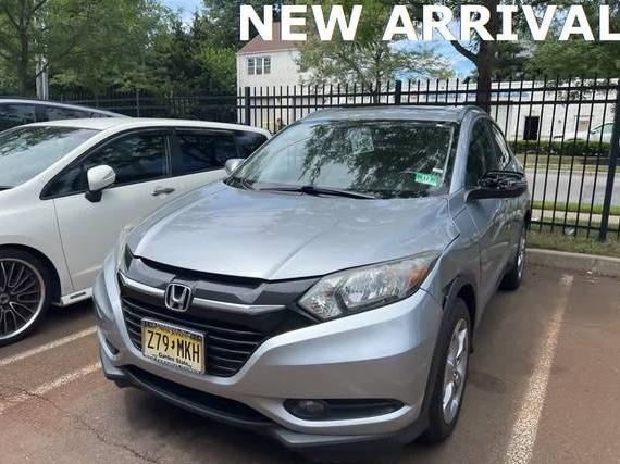 HONDA HR-V 2017 3CZRU6H73HM705636 image