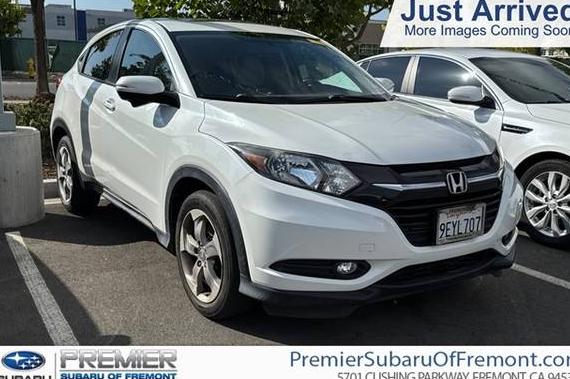 HONDA HR-V 2017 3CZRU5H53HM722283 image
